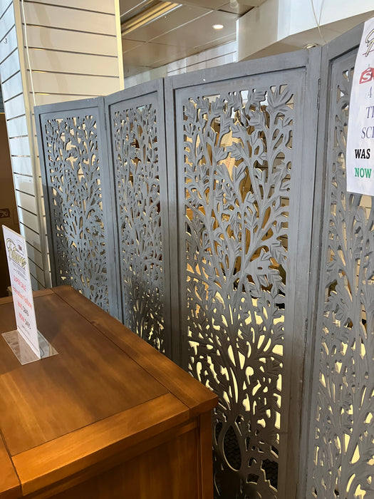 Timber Screen