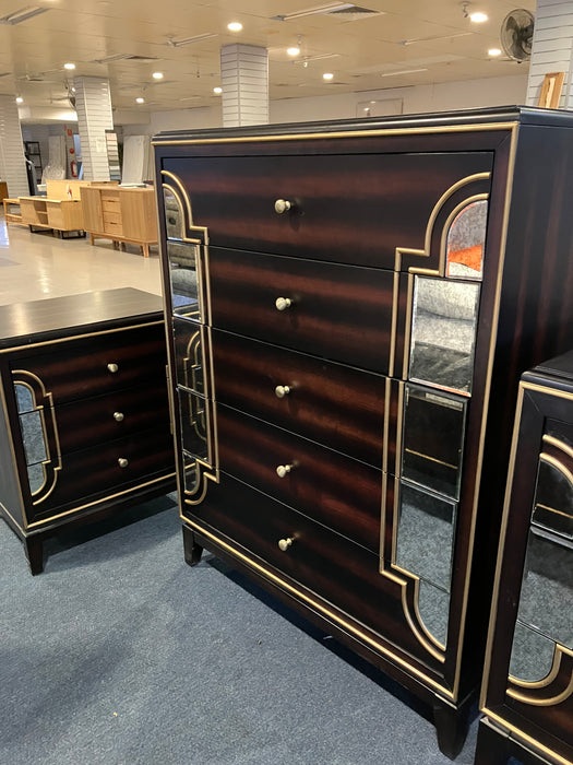 Giorgio 5 Piece King Bedroom Suite